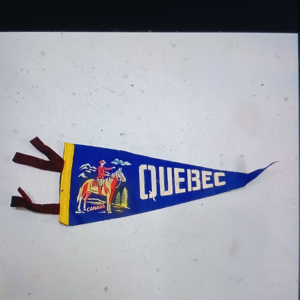 Vtg. Pennate Quebec